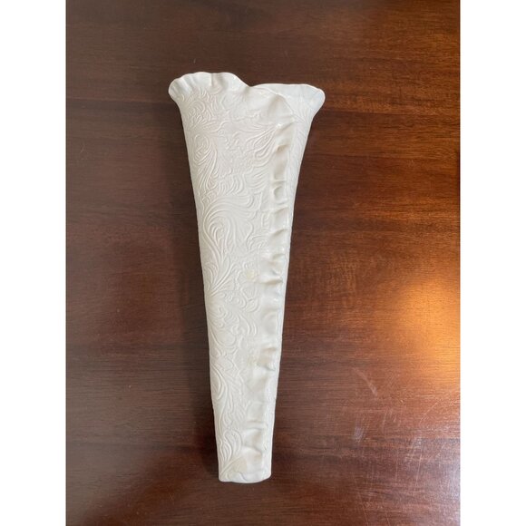 Vintage White Embossed Ceramic Wall Pocket Vase 13.5" - Picture 2 of 5